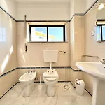 Vintage 2 With Pool By Homing Apartment