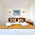 Vintage 2 With Pool By Homing